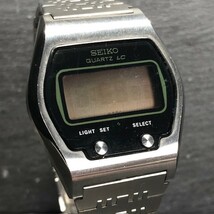 SEIKO セイコー 5N1987 クオーツ 腕時計 シルバー ブラック文字盤 日常生活防水 ステンレススチール デジタル カレンダー 多機能 メンズ_画像1