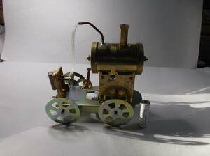 真鍮製・蒸気エンジン模型　　自作品　　部品取りに　　ジャンク品