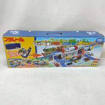 ◇ TAKARA TOMY プラレール ひろげて立体！トミカとプラレールの街マップ 現状品 ◇ N90694_画像1