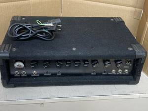 ■BEHRINGER■DYNAMIZER回路搭載 300Wベースアンプ■BX3000T■中古■　★即決★