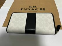 220 新品未使用 COACH コーチ 長財布 シグネチャー ラウンドファスナー アウトレット F54630_画像2