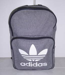 ◆ USED品！adidas アディダス バックパック リュック ◆