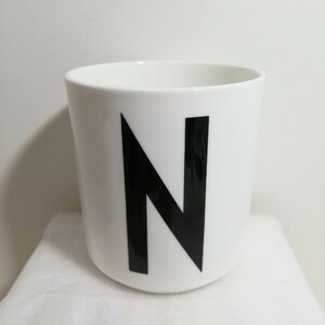 DESIGN LETTERS デザインレターズ 持ち手無しタイプ 磁器 マグカップ 『N』 直径8.1cm×高さ8.6cm [茶器 カップ]