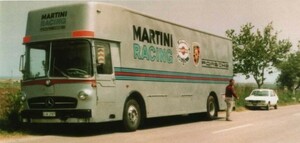 1/18 Schuco シュコー Mercedes Benz MARTINI RACING O317 RennTransporter メルセデス ベンツ マルティーニ トランスポーター SC9003番