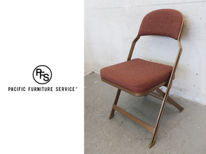 ■P203■展示品■PFS/パシフィックファニチャーサービス■USA■CLARIN社■FULL CUSHION FOLDING CHAIR■フォールディングチェア■ピンク