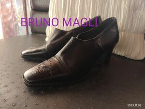 BRUNO MAGLI ブルーノマリ ストレッチレザー パンプス 37 イタリア製