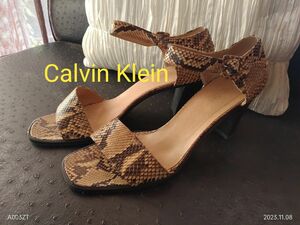 美品★Calvin Klein カルバンクライン パイソン サンダル