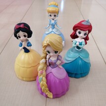 ディズニー プリンセス アリエル シンデレラ　白雪姫　ラプンツェル　4個セット　500円ガチャガチャ_画像2