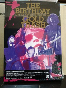 中古品 美品 the Birthday 初回生産スペシャル パッケージ GOLD TRASH LIVE AT NIPPON BUDOKAN 2015 （24 Pフォトブックブックレット付）