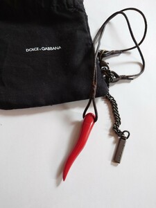 ドルチェ&ガッバーナ　チョーカー　ネックレス　赤　ブラック　布袋付き