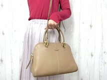 極美品 TOD'S トッズ ハンドバッグ ショルダーバッグ バッグ レザー ベージュ系 2WAY 66578_画像1