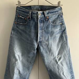 y2k Levi's リーバイス 501 米国製 ストレートジーンズ デニムパンツ w28 ボタンフライ グランジ ボロ 古着 オリジナル ヴィンテージ