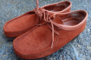 クラークス　Clarks　ワラビー　ローカット・27センチ・赤茶系