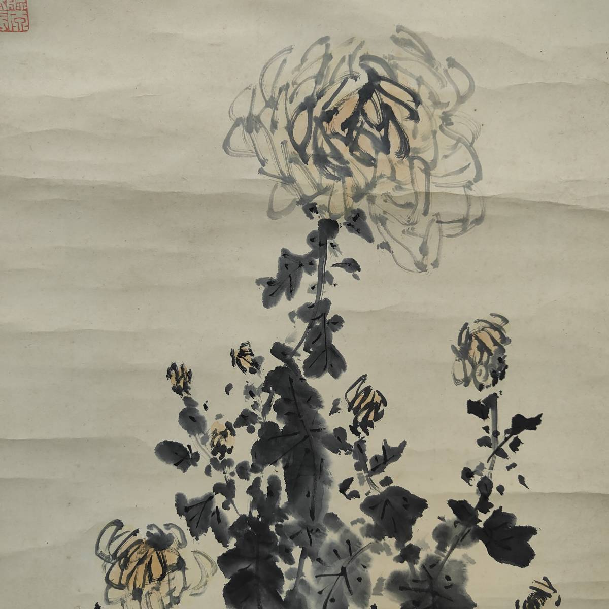 [Authentic] // (Painting) Seiun / (Comment) Ikejiri Motofusa / Fujiwara Motofusa / Chrysanthemum painting / Flower / Hotei hanging scroll A-526, Painting, Japanese painting, Flowers and Birds, Wildlife