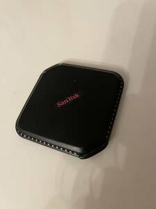 【動作確認済】Sandisk SSD ハードディスク 外付け 500GB 小型 黒