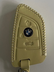 BMW Xタイプ GRスープラ 牛革ぴったりフィットケース Z4 GR supra GRスープラ スマートキーケース キーケース クリーム色 1