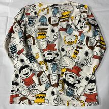 ★471*激安sale!!新品 こども服 　長袖Tシャツsize130　1枚★PEANUTS.スヌーピー_画像3