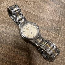 37【中古】ビンテージSEIKO SPIRIT Titanium 1F21-0K80セイコーレディース腕時計 スピリットチタニウム シルバーゴールド アイボリー文字盤_画像2