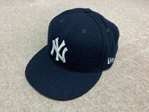 【100円～】☆美品☆NEW ERA 59FIFTY New York Yankees キャップ 7-1/2サイズ　ニューエラ ニューヨーク ヤンキース_画像1