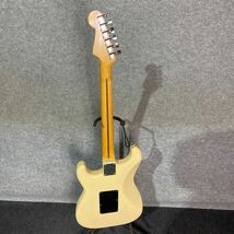 ◎【売り切り】Fender Japan（フェンダー）エレキギター Stratocaster _画像2