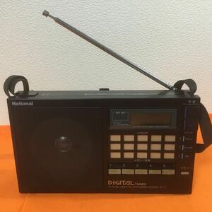 Z-596 National TV-FM-AM 3-BAND PLL SYNTHESIZED RECEIVER RF-U77 ★ジャンク品（電源ボタン押しても付いたり付かなかったりします）