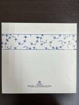 ＃14277【ファン&コレクター必見！】ROYAL COPENHAGEN 中皿プレート ホワイトカラー 直径約22cm ロイヤルコペンハーゲン 現状保管品_画像5