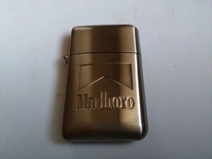 タバコ銘柄　Marlboro マールボロ　オイルライター②　ウィンドミル　チャイナ製　未使用品です