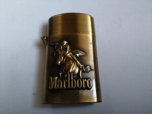 タバコ銘柄　Marlboro マールボロ　オイルライター　ウィンドミル　チャイナ製　