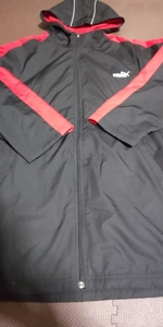 PUMA reverse side nappy, black, red bench coat size 160