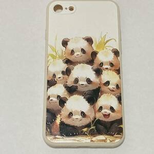 新品 パンダのiphoneケース 7/8/SE2.3用 　かわいいイラスト おしゃれ　動物　シリコンケース オフホワイト 赤ちゃんパンダ