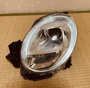 キャスト LA250S/LA260S 純正 左ヘッドライト LED KOITO 100-69020 L 81170-B2630