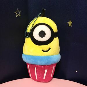 USJ ミニオン MINION BITES ぬいぐるみバッジ ユニバーサルスタジオジャパン ぬいぐるみマスコット キーチェーン カップケーキ スイーツ