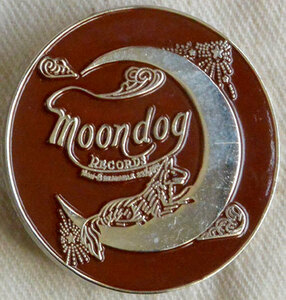 【KHONKA KLUB /カナダ入荷 /即決】Moondog / Snaketime Series /ピンズ/ピンバッジ/Φ3.3cm/Moondog Records/SUN RA/現代音楽(kk-b-30)