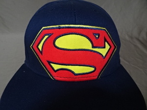 激レア USA購入 ご存知 アメリカン ヒーロー DC コミックス スーパーマン【SUPERMAN】【S】ロゴ刺繍入り キャップ ネイビー 中古美品