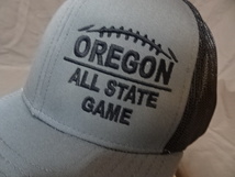 激レア USA購入 アメリカ オレゴン州 アメリカンフットボール オールスター戦【OREGON ALL STATE GAME】ロゴ刺繍入り メッシュCAP 中古良品_画像1