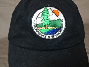 激レアUSA購入【POLAR GRAPHICS USA INC】製 政府機関 アラスカ天然資源局【Alaska Department of Natural Resources】ロゴ刺繍CAP中古良品