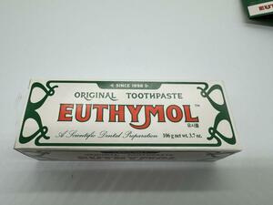 EUTHYMOL ホワイトニング　歯磨き粉　韓国　ユーシモール
