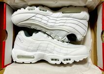 新品 未使用品 タグ付 外箱有 メンズ 27.5㎝ Nike Air Max 95 Essential White ナイキ エアマックス エッセンシャル ホワイト CT1268-100_画像1