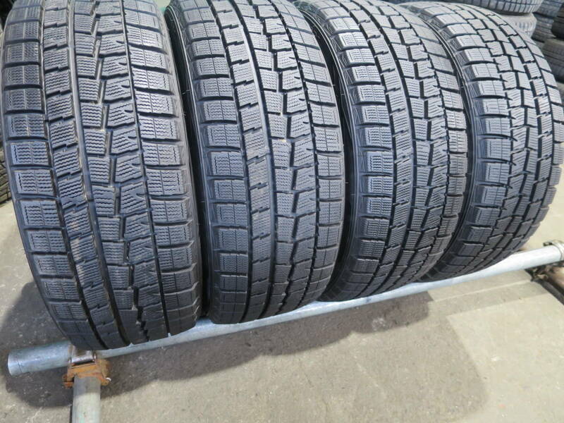 バリ山 215/45R17 87Q ◆ダンロップ WINTER MAXX WM01◆ 4本 B1995 スタッドレス