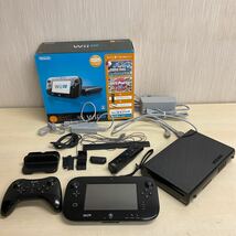 営HG62-100T Nintendo 任天堂 WiiU ファミリープレミアムセット 32GB WUP-101 WUP-010 ワイヤレスリモコン 通電確認済 センサーバー断裂_画像1