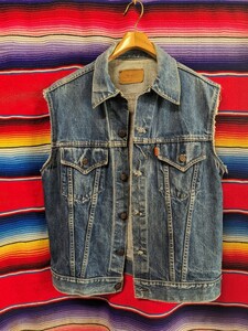 70s 80s VINTAGE ビンテージ USA製 Levi's リーバイス 70505-0217 カットオフ インディゴ デニム ベスト Gジャン 3rd 4th　