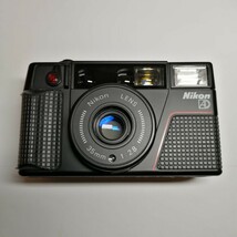 完動品　Nikon L35AD2 ピカイチ　#142　コンパクトフィルムカメラ　1円スタート_画像1