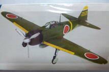 ☆☆☆ 超レア 1/32 21st Century Toys F4U コルセア vs 1/32 21st Century Toys A6M2 零戦 Type 21 組み立てキット　☆☆☆_画像6