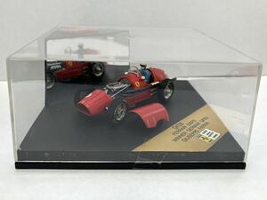 Quartzo FERRARI フェラーリ　500F2 赤色　中国製