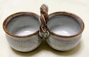 陶製和食器　持ち手付き　二連薬味入れ　二連鉢