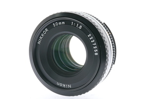 Nikon AI-S NIKKOR 50mm F1.8 Fマウント ニコン MF一眼用 標準単焦点 パンケーキレンズ