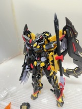 ガンプラ RG 機動戦士ガンダムSEED ASTRAY 1/144 MBF-P01-Re2 ガンダムアストレイ ゴールドフレーム天ミナ 完成品 現状受け渡し品_画像4