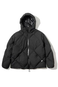 美品 CMF OUTDOOR GARMENT CMF DOWN JACKET BLACK L CMF2202-J04C-BLACK コムフィアウトドアガーメント ダウンジャケット comfy