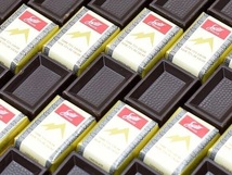 スイスデリスチョコレート 詰め合わせ ダーク&ミルクチョコレート 50個 カカオ72% SWISS DELICE 高級チョコレート クリスマス ギフト_画像2