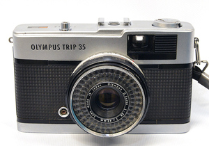 OLYMPUS オリンパス TRIP 35 トリップ D.Zuiko 40mm F2.8 中古品